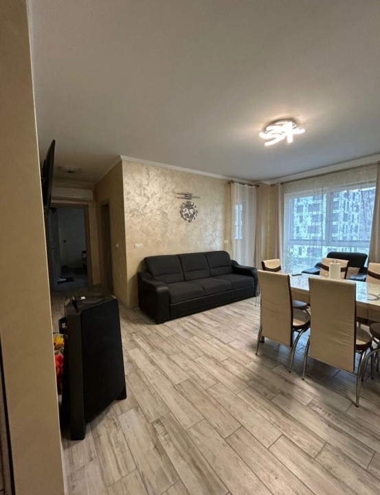 Apartament de 3 camere, 92 mp, garaj, zona Columna residence.