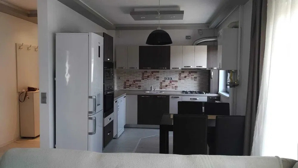 Apartament cu 2 camere,64mp, Zona Zorilor