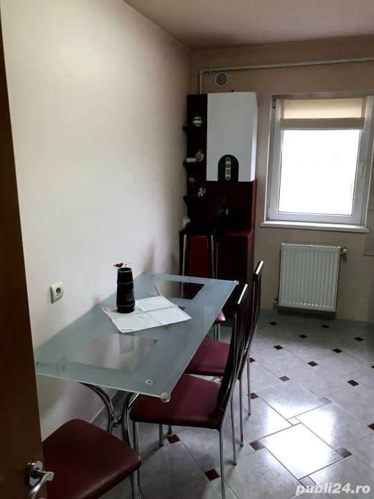 Apartament cu 2 camere, decomandat, parcare, zona Muzeul Apei