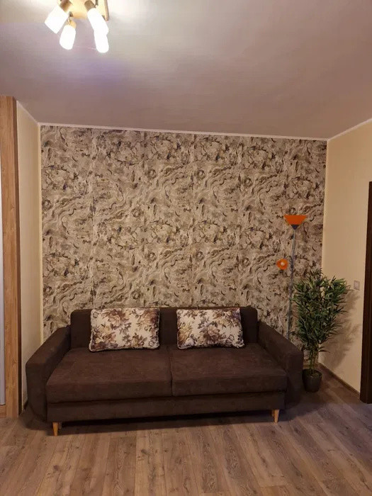 Apartament cu 2 camere, 40 mp, gradina, parcare, zona Florilor