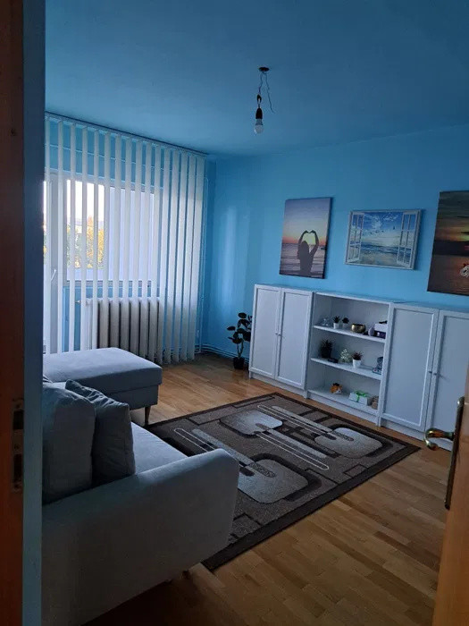 Apartament cu 3 camere,64mp, Zona Marasti