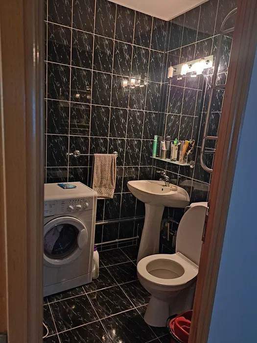 Apartament cu 3 camere,64mp, Zona Marasti