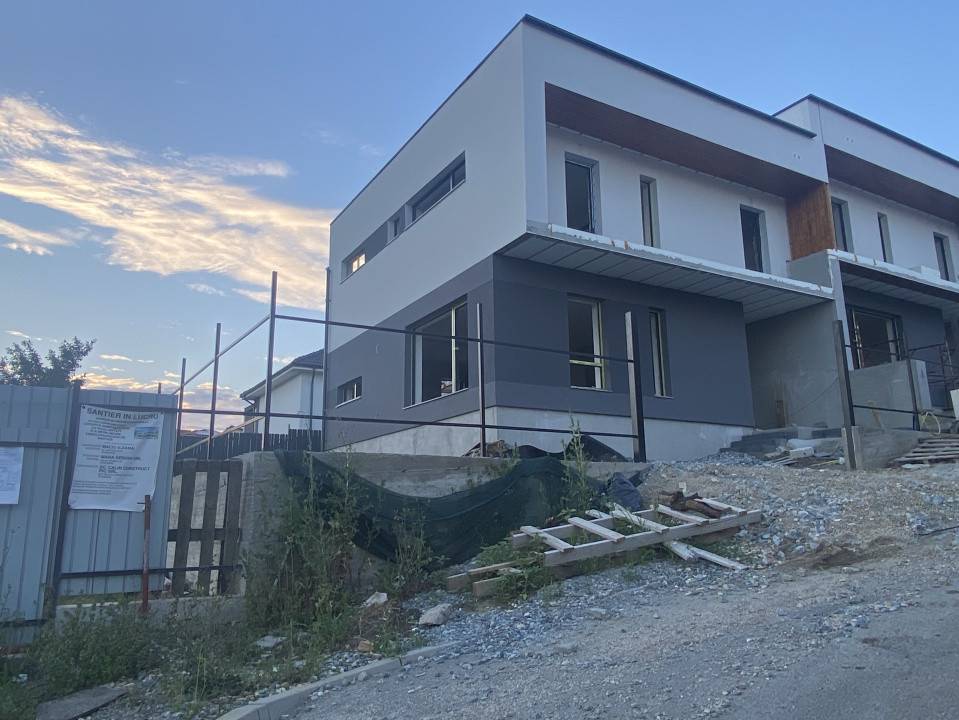 Duplex de vanzare, Strada Oasului,135 mp utili 
