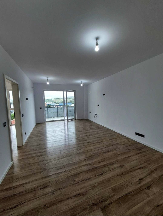 Apartament finisat de 2 camere 43mp, zona Campina
