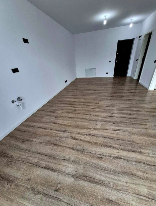 Apartament 2 camere, finisat, 43 mp, balcon, zona Campina