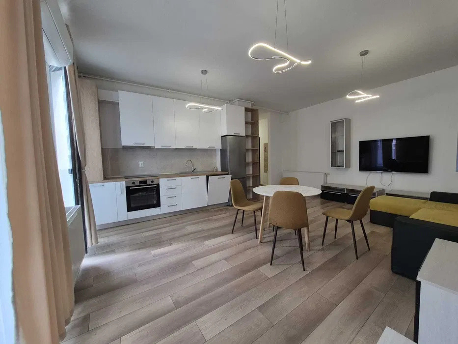 Apartament cu 3 camere modern,76mp, Zona Centru