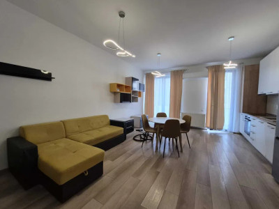 Apartament cu 3 camere modern,76mp, Zona Centru