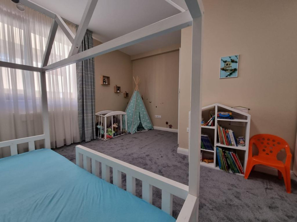 Duplex de 4 camere, 120mp, zona Terra