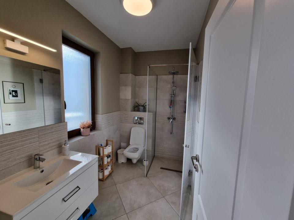 Duplex de 4 camere, 120mp, zona Terra