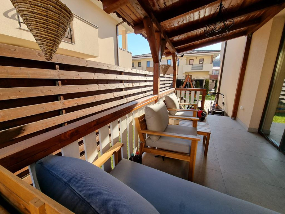 Duplex de 4 camere, 120mp, zona Terra