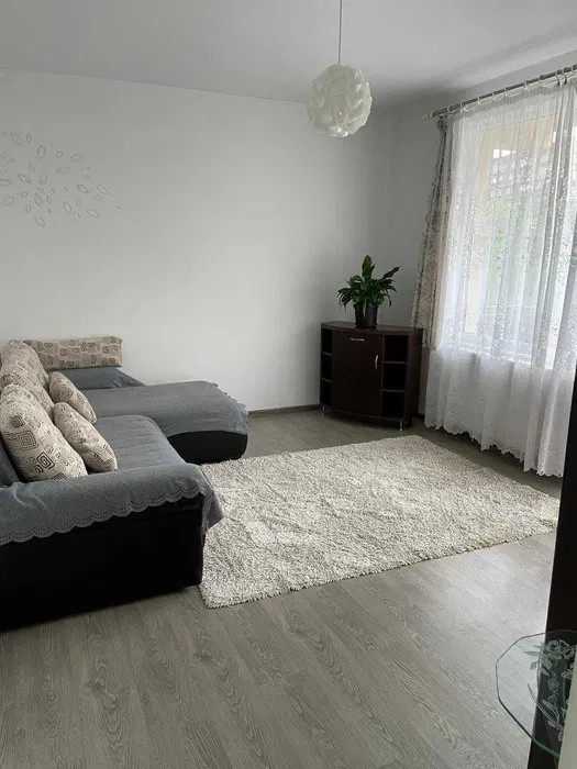 Apartament 2 camere , 50 mp , zona borhanci. 