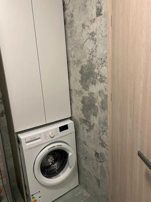 Apartament 2 camere , 45mp , zona borhanci , etaj intermediar .