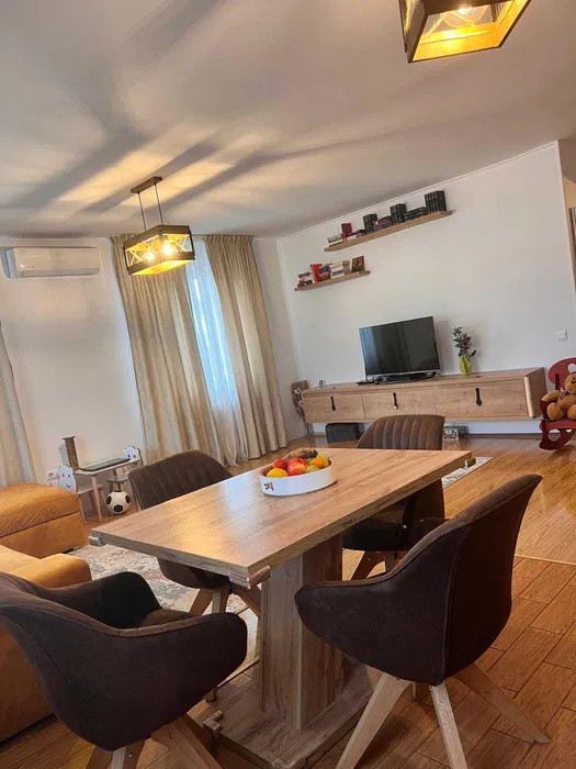 Apartament cu 3 camere ultrafinisat, 2 balcoane, zona Florilor