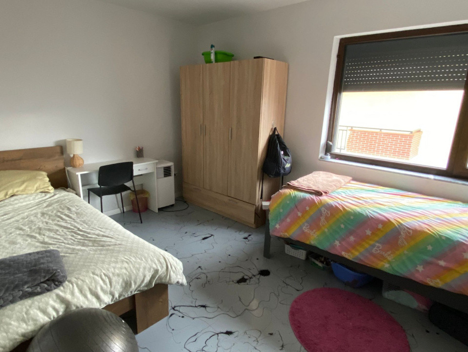 Casă elegantă în Borhanci – liniște, lumină și natură la tine acasă