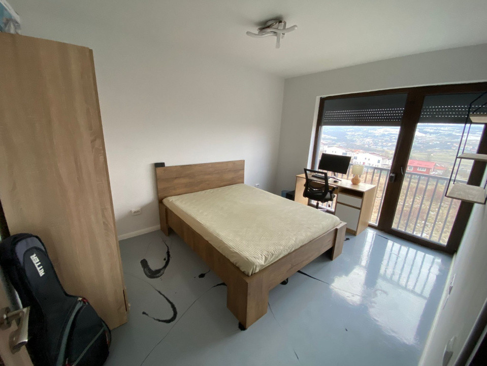 Casă elegantă în Borhanci – liniște, lumină și natură la tine acasă