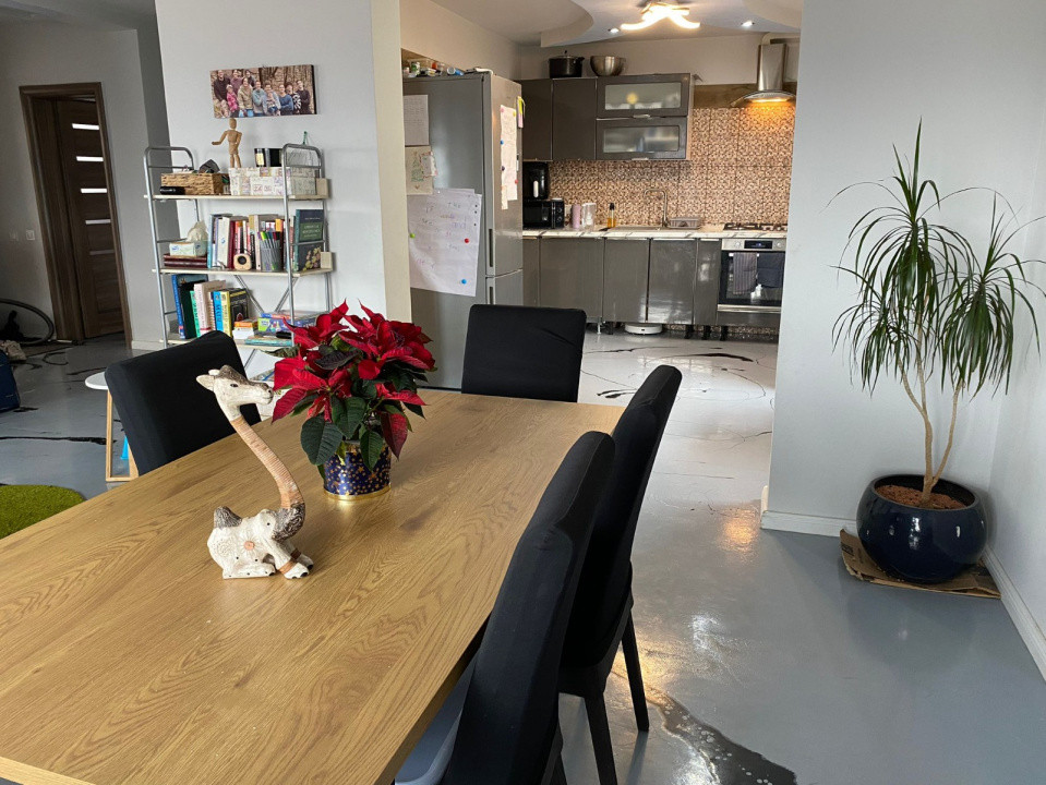 Casă elegantă în Borhanci – liniște, lumină și natură la tine acasă