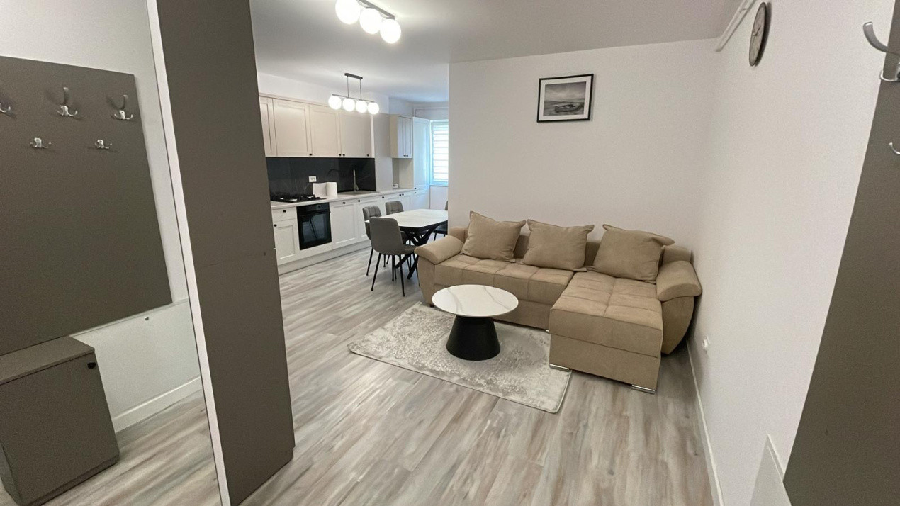 Apartament, 3 camere,  semidecomandat , mobilat/utilat, zona Someșului