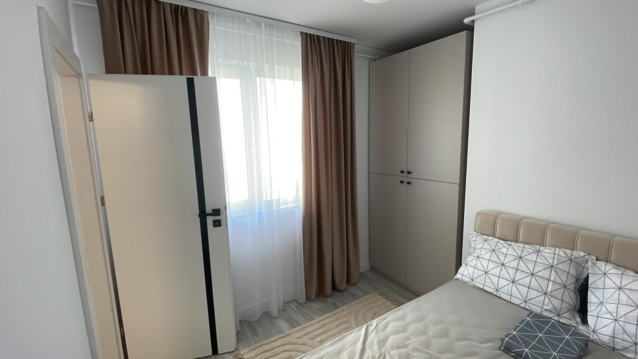 Apartament, 3 camere,  semidecomandat , mobilat/utilat, zona Someșului