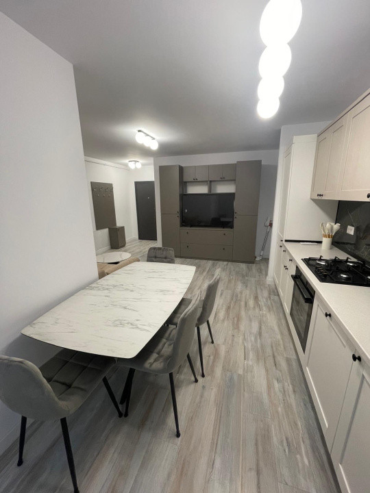 Apartament, 3 camere,  semidecomandat , mobilat/utilat, zona Someșului