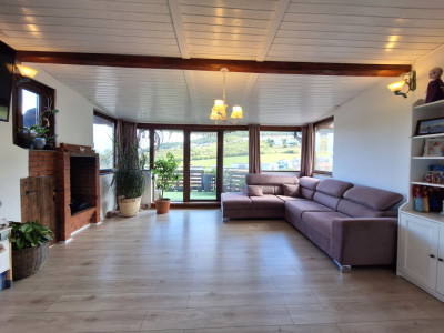 Apartament cu 3 camere, 68 mp, balcon, strada Tautiului