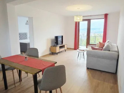 Apartament 3 camere ,64mp ,zona dambu rotund